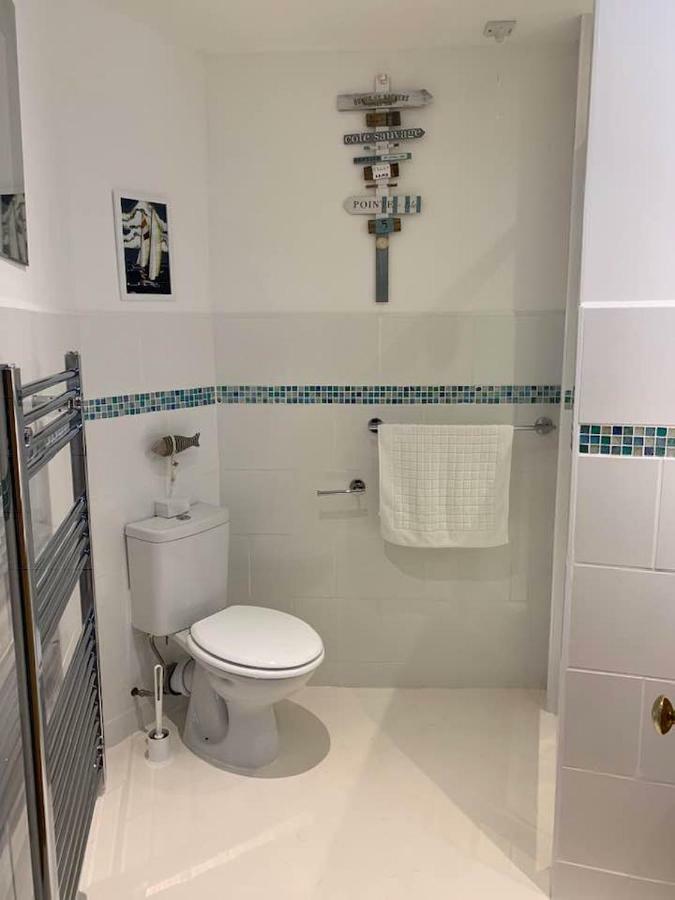 Postman'S Knock, Lynmouth, First Floor Apartment With Private Parking Buitenkant foto