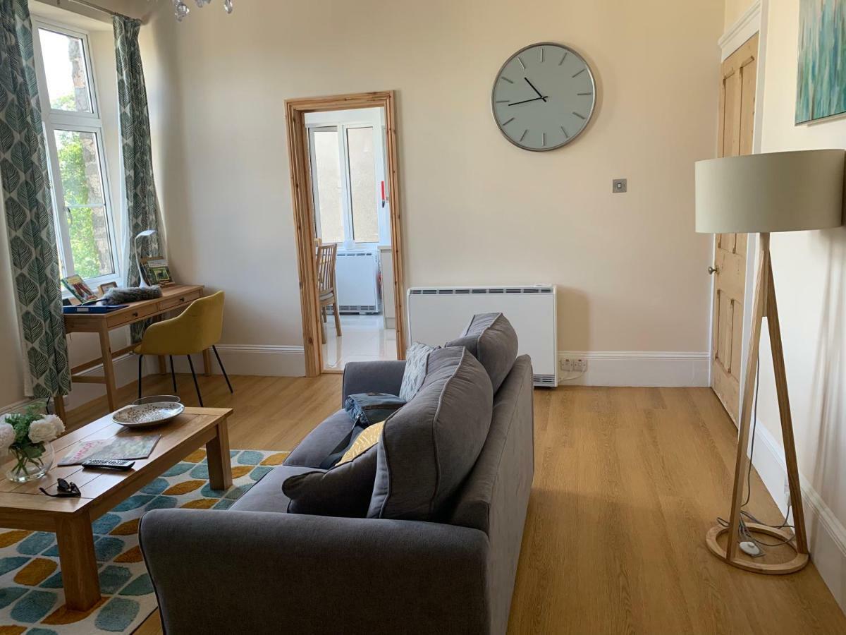 Postman'S Knock, Lynmouth, First Floor Apartment With Private Parking Buitenkant foto
